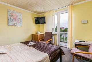 Отели типа «постель и завтрак» Dom Gościnny Marcela Реваль Двухместный номер Делюкс с 1 кроватью и балконом-4