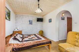 Отели типа «постель и завтрак» Dom Gościnny Marcela Реваль Просторный двухместный номер с 2 отдельными кроватями-4